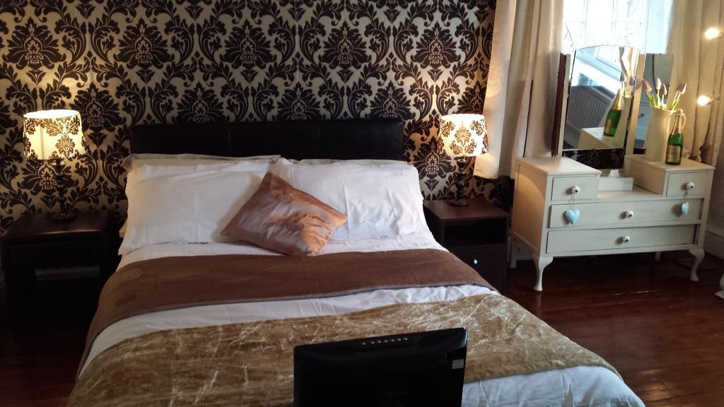 One Castle Street Bed And Breakfast 베이크웰 객실 사진